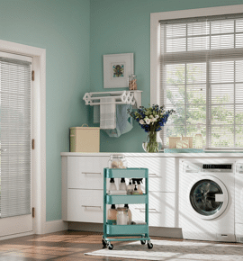 Laundry room with mini blinds Photo